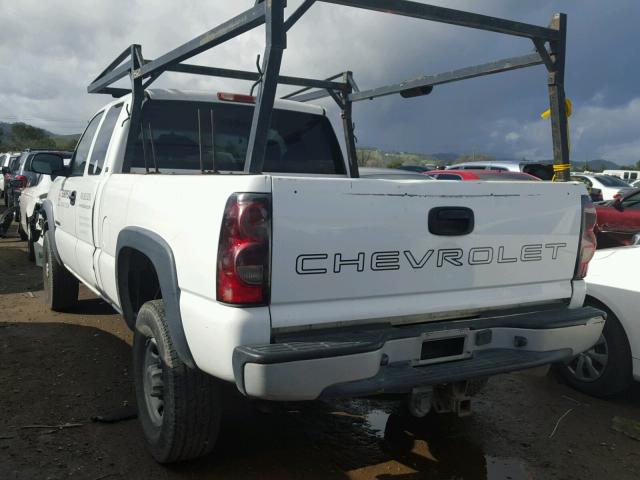 1GCHC29U75E106659 - 2005 CHEVROLET SILVERADO WHITE photo 3