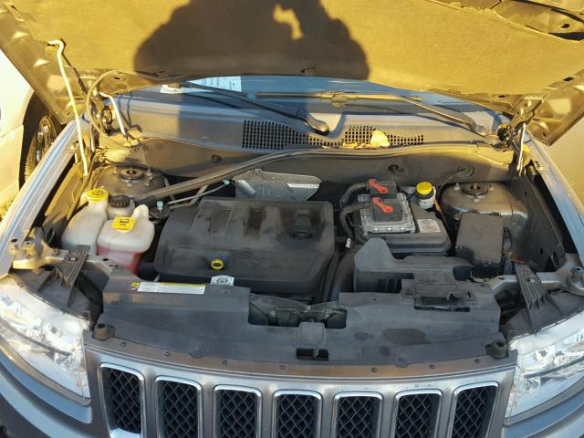 1J4NT5FB8BD284857 - 2011 JEEP COMPASS LI GRAY photo 7