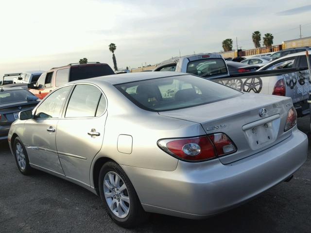 JTHBA30G545020224 - 2004 LEXUS ES 330 SILVER photo 3