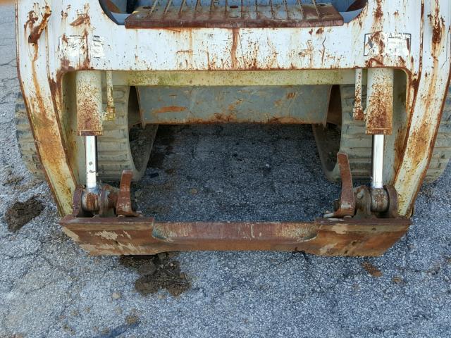 21403758 - 1998 SKID LOADER WHITE photo 9