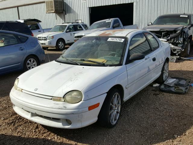 1B3ES42CXVD240088 - 1997 DODGE NEON HIGHL WHITE photo 2