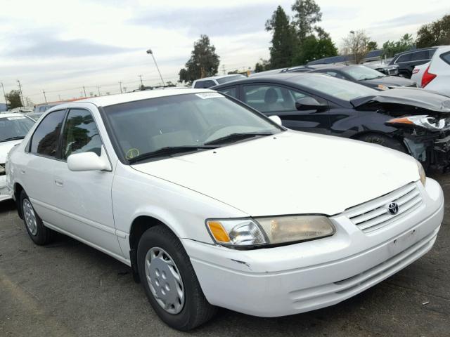 JT2BG22K0X0321134 - 1999 TOYOTA CAMRY LE WHITE photo 1