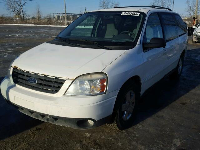 2FMZA57257BA12996 - 2007 FORD FREESTAR S WHITE photo 2