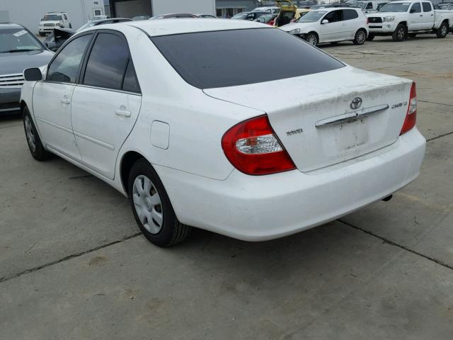 4T1BE32K04U291572 - 2004 TOYOTA CAMRY LE WHITE photo 3
