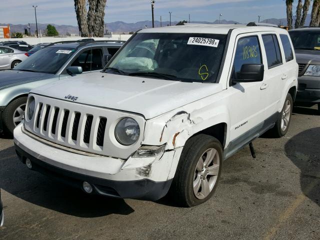 1C4NJPCB0CD515151 - 2012 JEEP PATRIOT LI WHITE photo 2