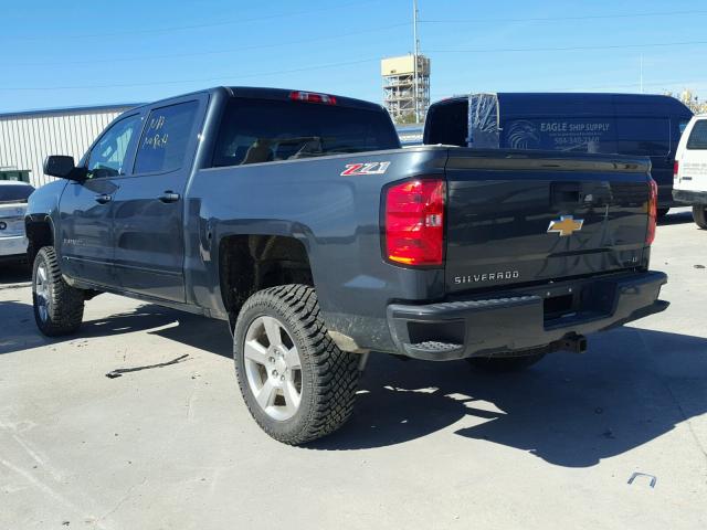 3GCUKREC9HG280141 - 2017 CHEVROLET SILVERADO BLACK photo 3