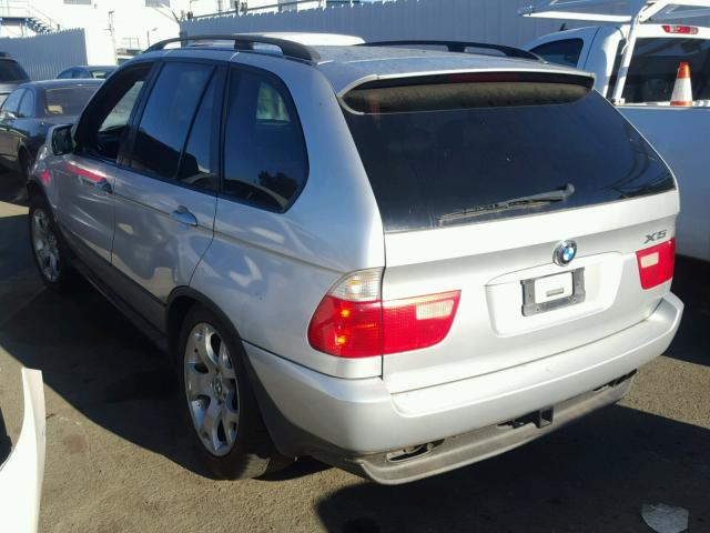 WBAFB33551LH10525 - 2001 BMW X5 4.4I SILVER photo 3