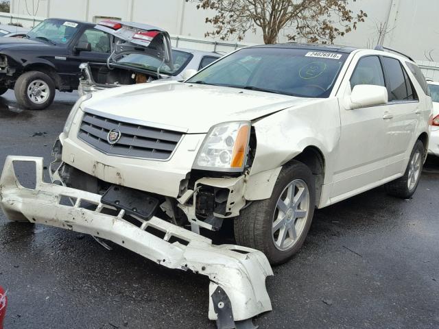 1GYEE63A650157533 - 2005 CADILLAC SRX WHITE photo 2