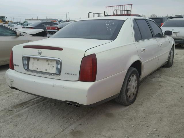 1G6KD54YX4U181510 - 2004 CADILLAC DEVILLE WHITE photo 4