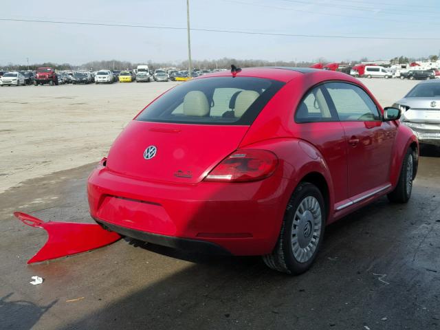 3VWJ17AT0EM660253 - 2014 VOLKSWAGEN BEETLE RED photo 4