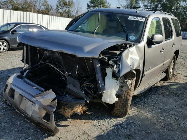 1GNFC13007R417053 - 2007 CHEVROLET TAHOE C150 SILVER photo 2