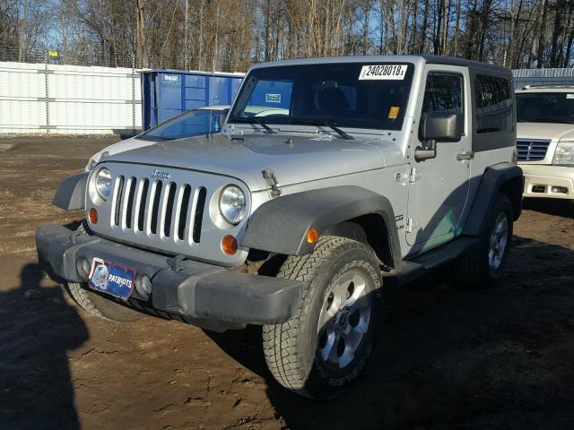 1C4AJWAG4CL167304 - 2012 JEEP WRANGLER S SILVER photo 2