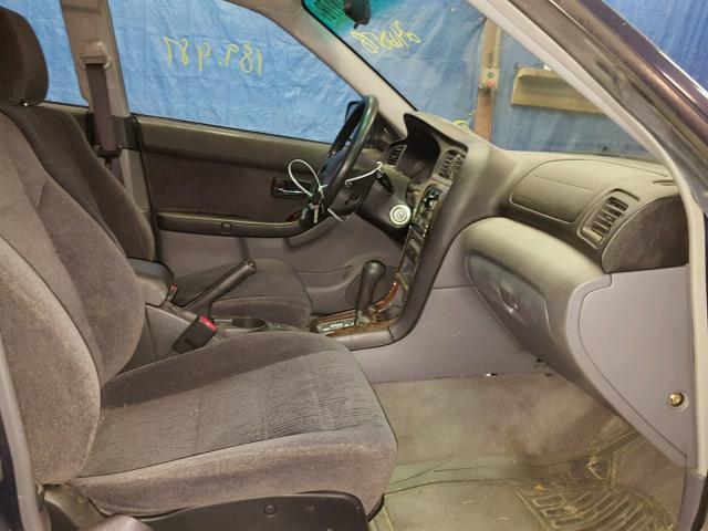 4S3BH665227657125 - 2002 SUBARU LEGACY OUT BLUE photo 5