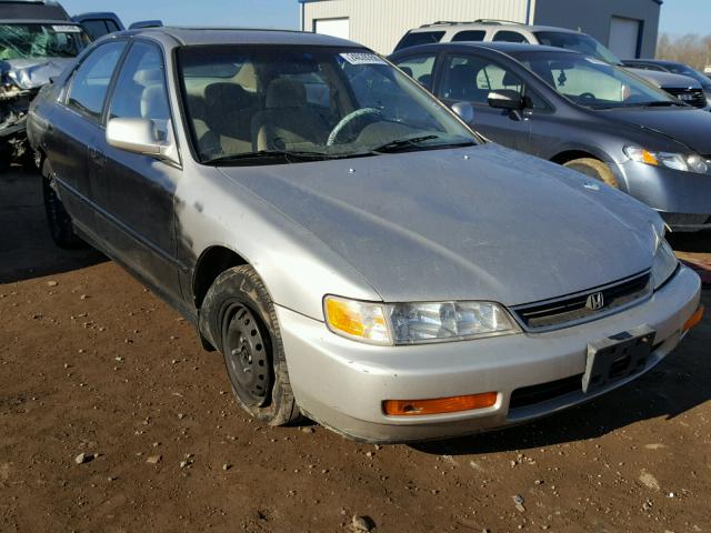 1HGCD5694TA277335 - 1996 HONDA ACCORD VAL TWO TONE photo 1