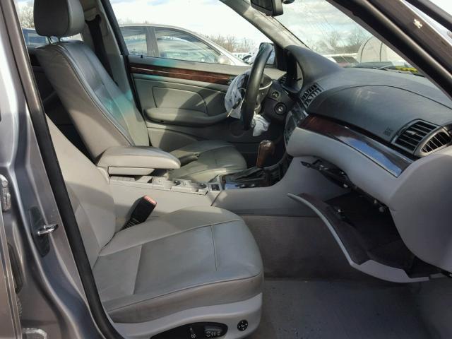 WBAEU33455PR17344 - 2005 BMW 325 XI GRAY photo 5