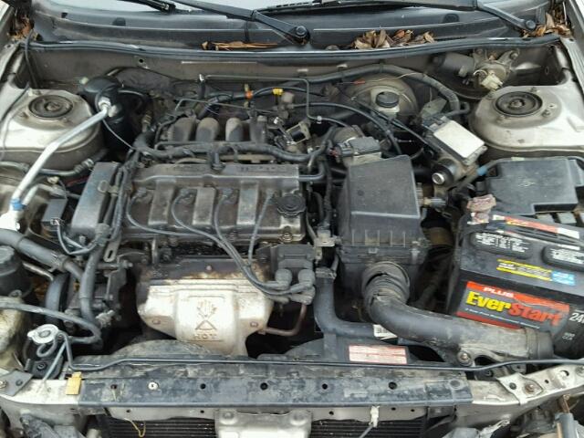 1YVGF22C1W5766809 - 1998 MAZDA 626 DX GRAY photo 7