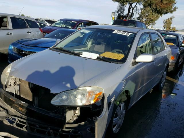 1NXBR32E35Z466641 - 2005 TOYOTA COROLLA CE SILVER photo 2