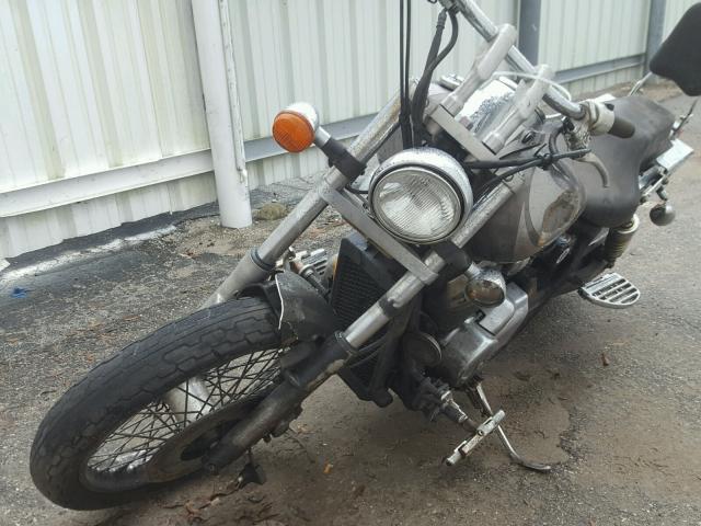 JH2RC44436M001123 - 2006 HONDA VT750 CDA 银色 照片 9