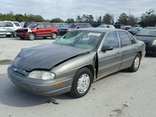 2G1WL52M8V9205781 - 1997 CHEVROLET LUMINA BAS GRAY photo 2