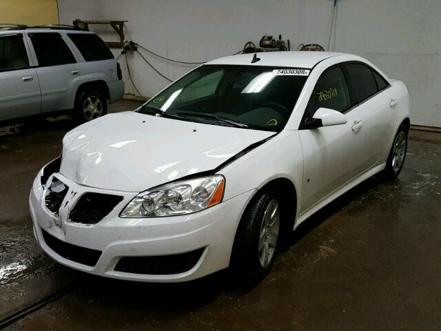 1G2ZJ57B994250114 - 2009 PONTIAC G6 WHITE photo 2