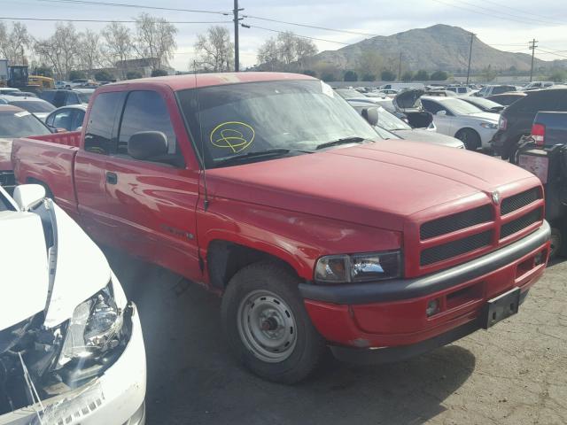 3B7HC13Y8TG187019 - 1996 DODGE RAM 1500 RED photo 1