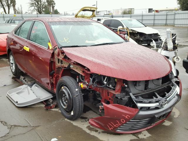 4T1BF1FK8GU553788 - 2016 TOYOTA CAMRY LE RED photo 1