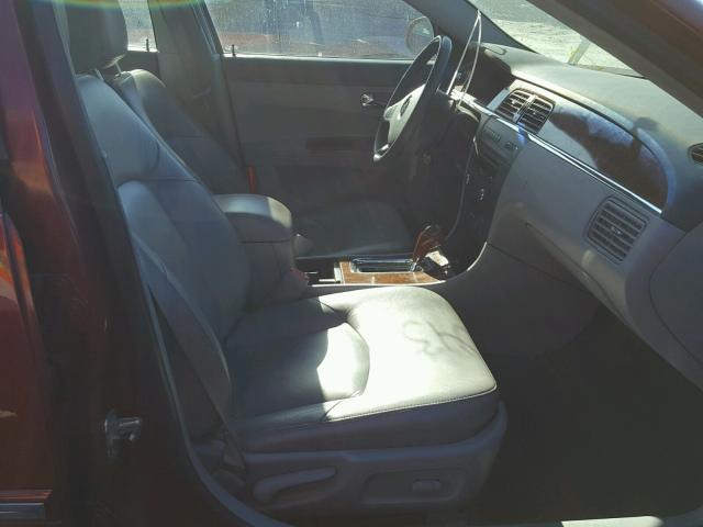 2G4WD562951351694 - 2005 BUICK LACROSSE C BURGUNDY photo 5
