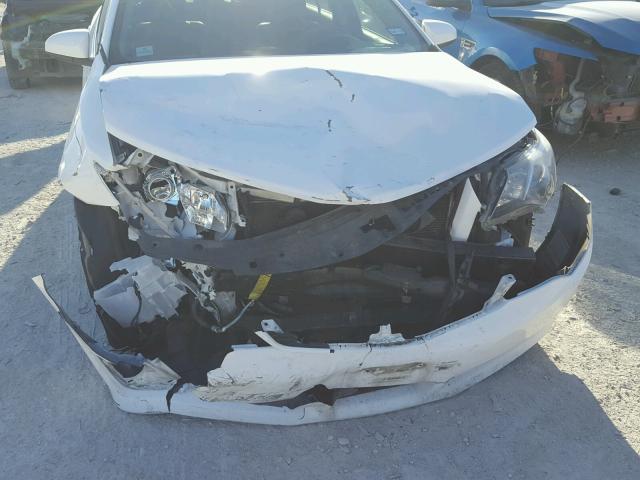 4T1BF1FKXCU560185 - 2012 TOYOTA CAMRY BASE WHITE photo 9