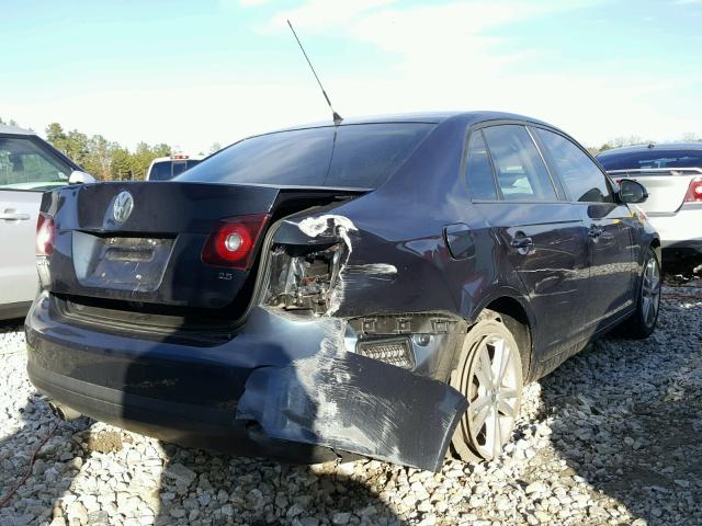 3VWJX7AJ6AM023665 - 2010 VOLKSWAGEN JETTA S BLUE photo 4