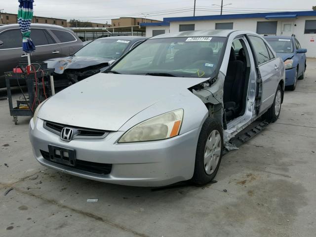 JHMCM56354C028735 - 2004 HONDA ACCORD LX SILVER photo 2