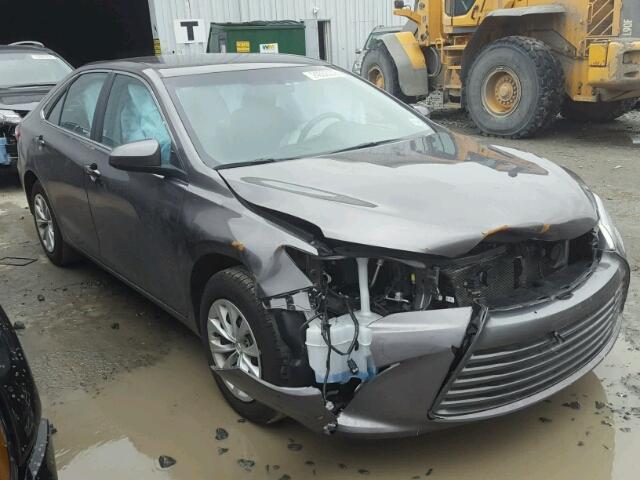 4T4BF1FK9GR583470 - 2016 TOYOTA CAMRY LE GRAY photo 1