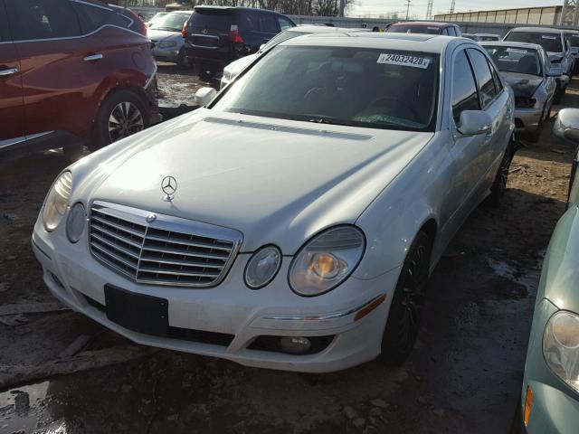 WDBUF87X58B355486 - 2008 MERCEDES-BENZ E 350 4MAT WHITE photo 2