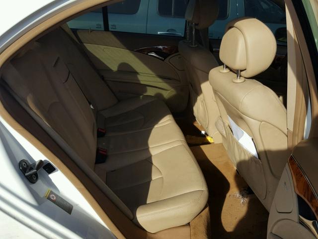 WDBUF87X58B355486 - 2008 MERCEDES-BENZ E 350 4MAT WHITE photo 6