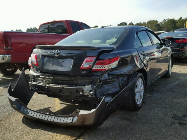 4T1BF3EK6BU138751 - 2011 TOYOTA CAMRY BASE GRAY photo 4