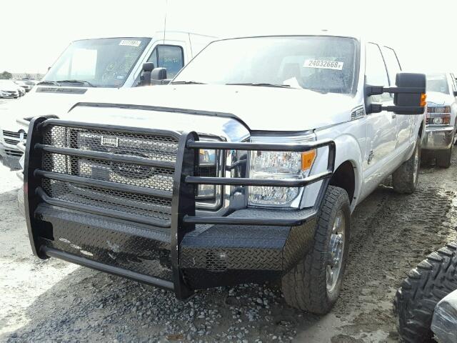 1FT7W2BT8FEC78382 - 2015 FORD F250 SUPER WHITE photo 2