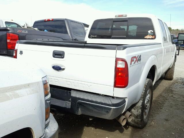 1FT7W2BT8FEC78382 - 2015 FORD F250 SUPER WHITE photo 4