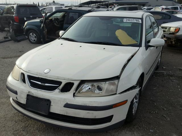 YS3FB45S751016261 - 2005 SAAB 9-3 LINEAR WHITE photo 2