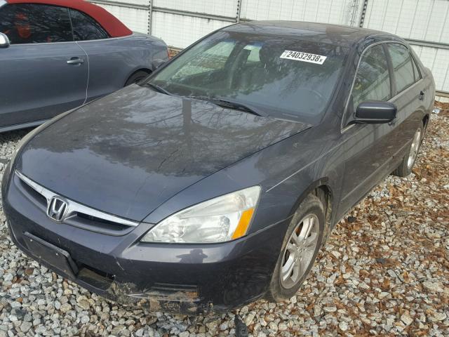 1HGCM56867A161681 - 2007 HONDA ACCORD EX GRAY photo 2