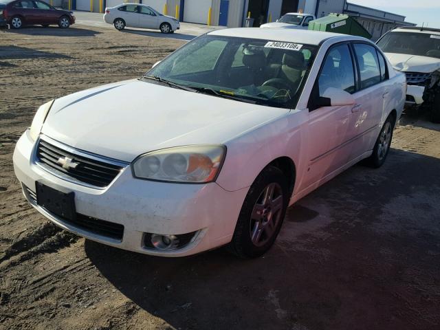 1G1ZT58N87F149963 - 2007 CHEVROLET MALIBU LT WHITE photo 2