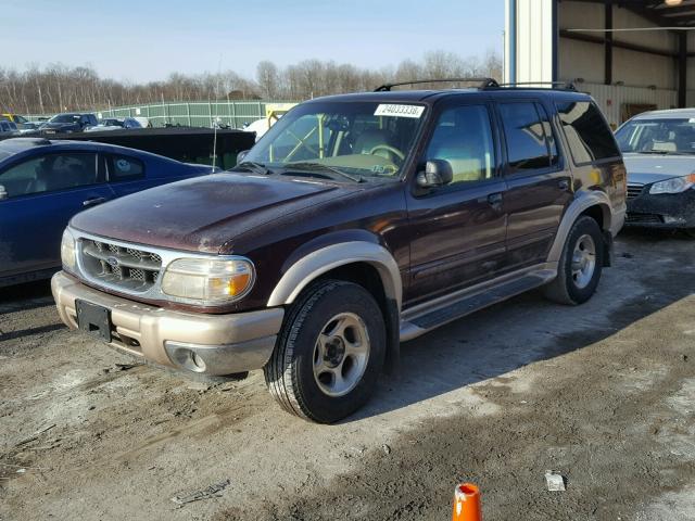 1FMZU74EXYZA02514 - 2000 FORD EXPLORER E MAROON photo 2