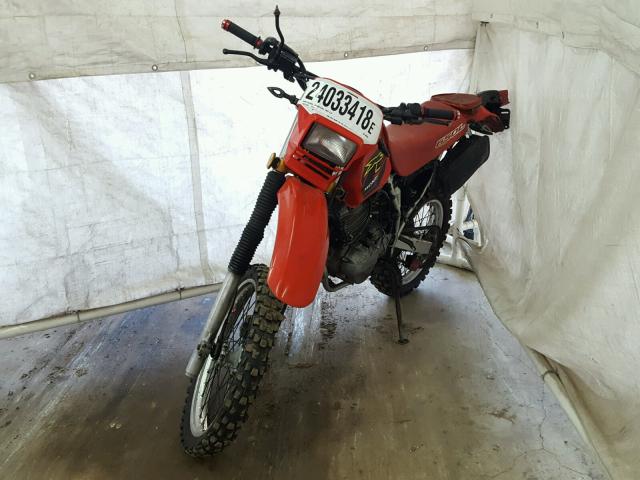 JH2RD0609YK800838 - 2000 HONDA XR650 L RED photo 2