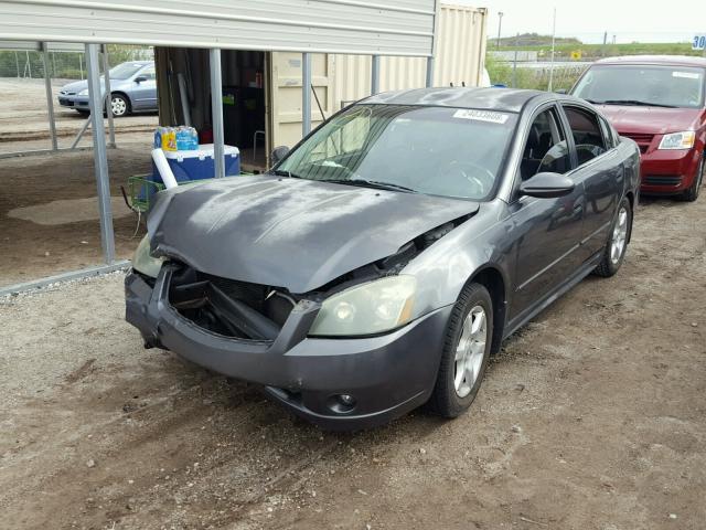 1N4AL11D25C111986 - 2005 NISSAN ALTIMA S GRAY photo 2