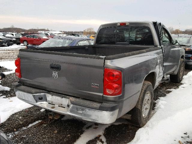 1D7HW42N35S236340 - 2005 DODGE DAKOTA SLT GRAY photo 4