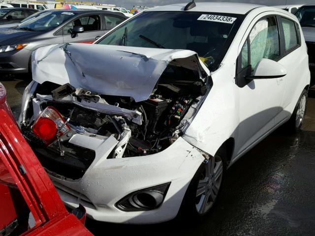 KL8CD6S93FC727598 - 2015 CHEVROLET SPARK 1LT WHITE photo 2