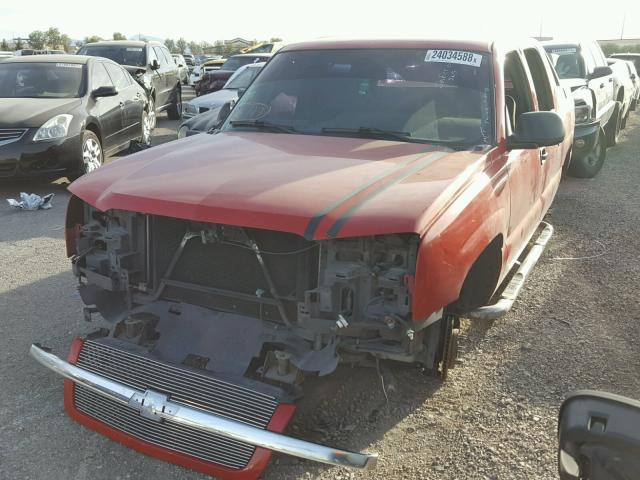 3GNEC12T74G340622 - 2004 CHEVROLET AVALANCHE RED photo 2