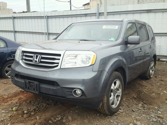 5FNYF4H40CB028208 - 2012 HONDA PILOT EX GRAY photo 2