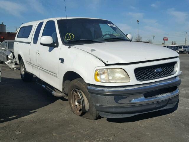 1FTZX176XWKB76005 - 1998 FORD F150 WHITE photo 1