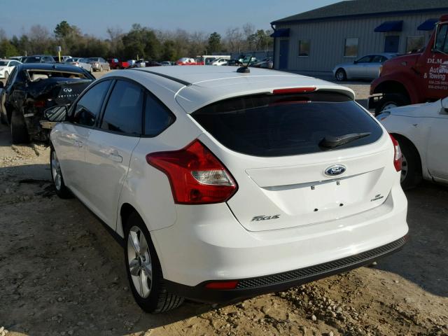 1FADP3K23DL313809 - 2013 FORD FOCUS SE WHITE photo 3