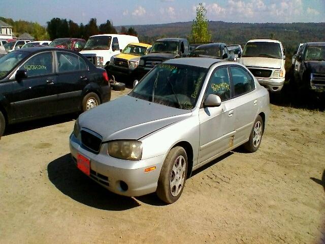 KMHDN45D13U585928 - 2003 HYUNDAI ELANTRA GL GRAY photo 2