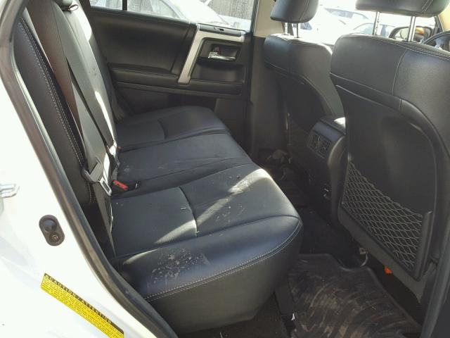 JTEBU5JR7G5359653 - 2016 TOYOTA 4RUNNER SR WHITE photo 6